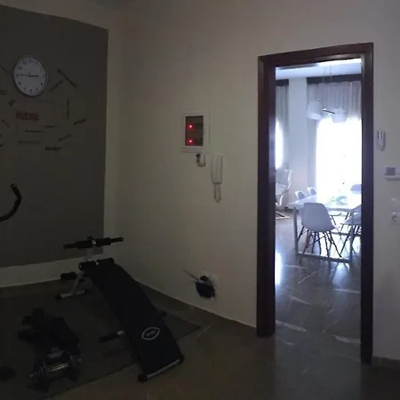 Apartment Zoes Polichni *